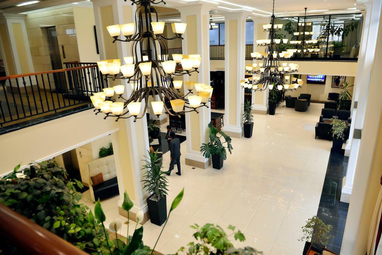 The Hub Hotel Αντίς Αμπέμπα Εξωτερικό φωτογραφία